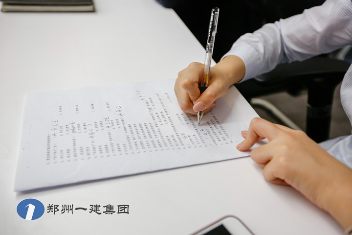 &#21315;&#20159;&#24179;&#21488;&#95;&#21315;&#20159;&#65288;&#20013;&#22269;&#65289;&#19968;&#31449;&#24335;&#26381;&#21153;&#24179;&#21488;
